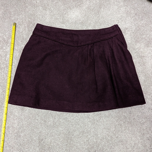 Burgundy warm mini skirt - Picture 1 of 5